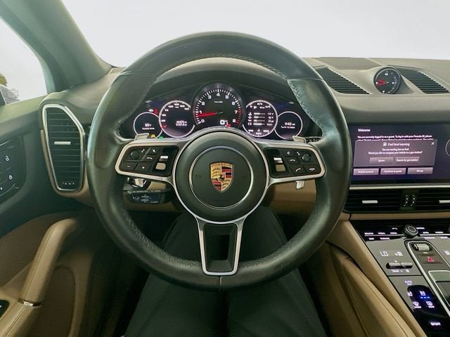 2022 Porsche Cayenne Base
