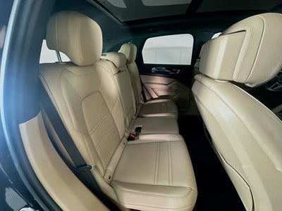 2022 Porsche Cayenne Base