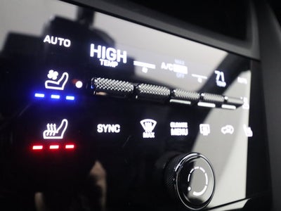 2025 Porsche Macan Electric 4