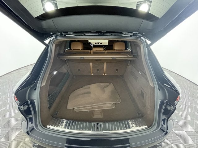 2023 Porsche Cayenne S Platinum Edition