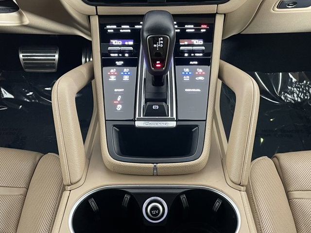 2023 Porsche Cayenne S Platinum Edition