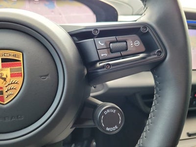 2025 Porsche Macan Electric Base