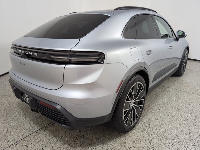 2025 Porsche Macan Electric RWD