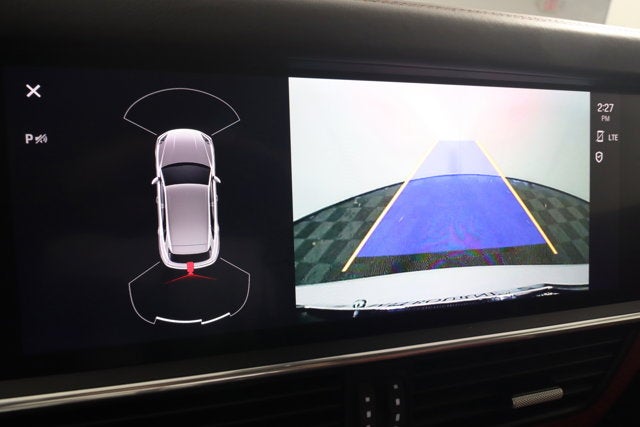 2023 Porsche Cayenne Base