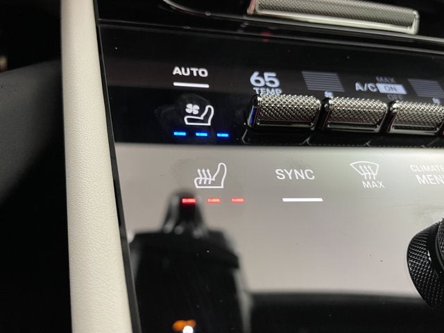 2025 Porsche Cayenne GTS