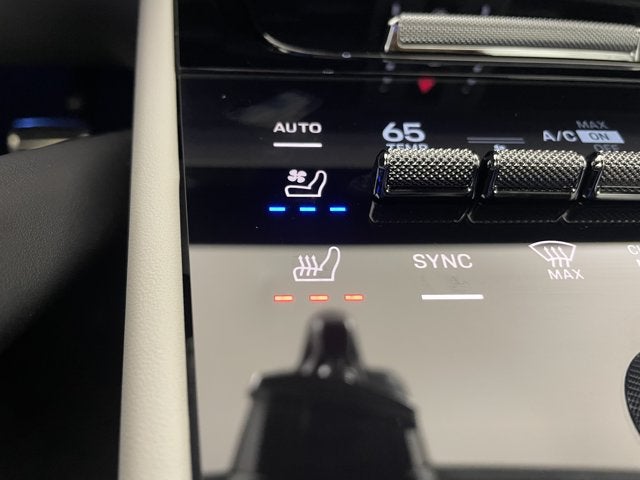 2025 Porsche Cayenne GTS
