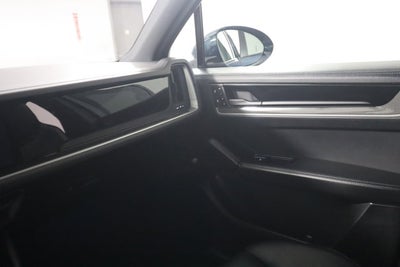 2025 Porsche Cayenne S