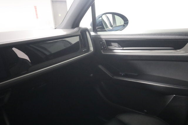 2025 Porsche Cayenne S
