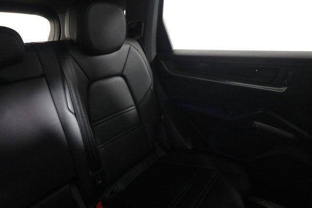 2025 Porsche Cayenne S