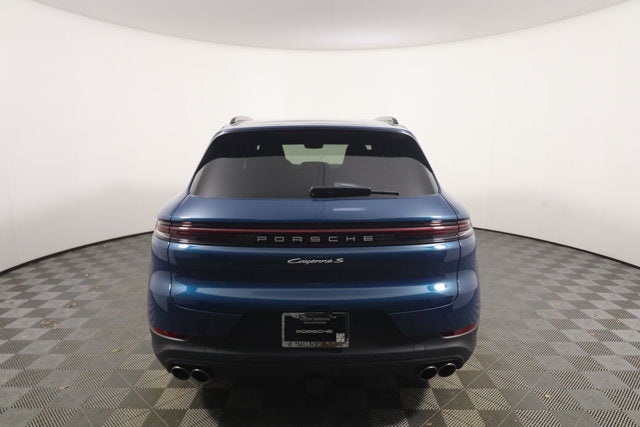 2025 Porsche Cayenne S