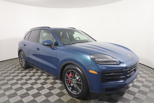 2025 Porsche Cayenne S