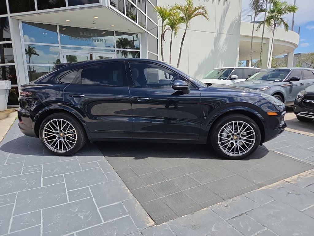 2021 Porsche Cayenne Base