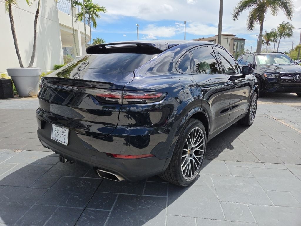 2021 Porsche Cayenne Base