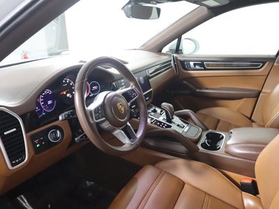 2023 Porsche Cayenne Platinum Edition