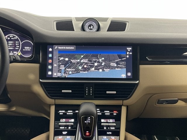 2023 Porsche Cayenne Platinum Edition