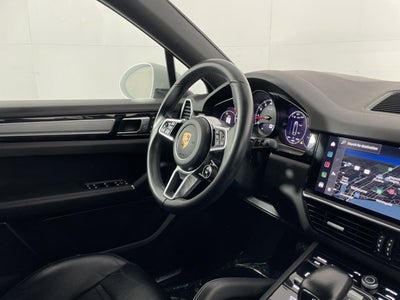 2023 Porsche Cayenne Platinum Edition
