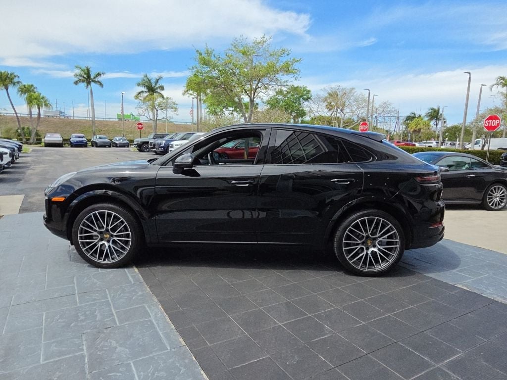 2023 Porsche Cayenne Platinum Edition