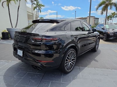 2023 Porsche Cayenne Platinum Edition