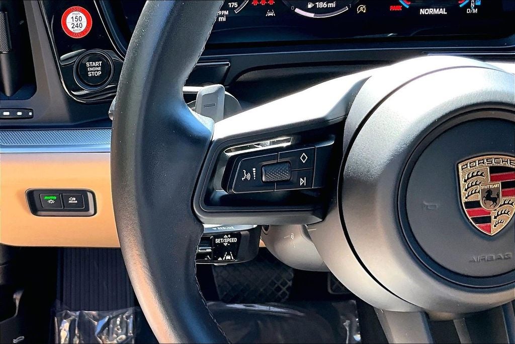 2024 Porsche Cayenne Coupe Base