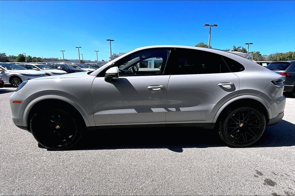 2024 Porsche Cayenne Coupe Base