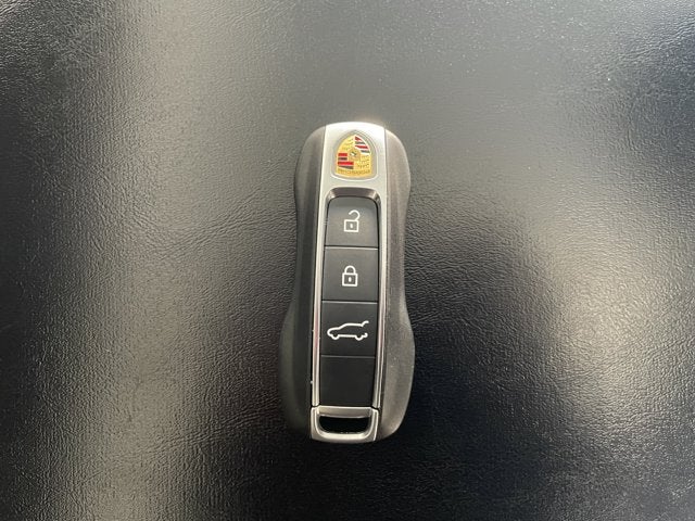 2025 Porsche Cayenne Coupe