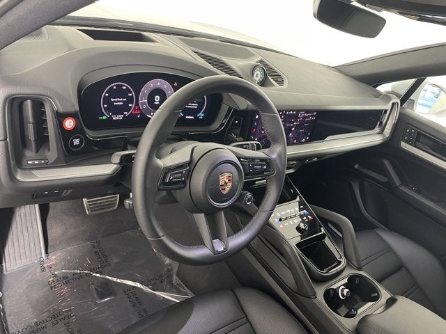 2025 Porsche Cayenne Coupe