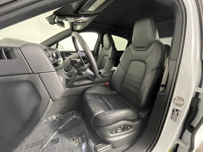 2025 Porsche Cayenne Coupe