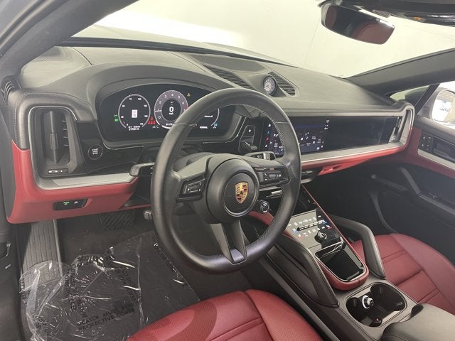 2024 Porsche Cayenne Coupe