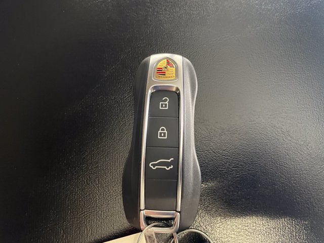 2025 Porsche Cayenne S E-Hybrid