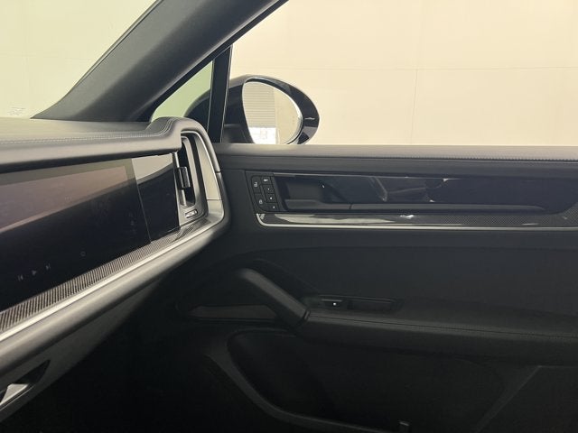 2024 Porsche Cayenne S E-Hybrid