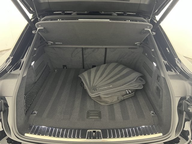2024 Porsche Cayenne S E-Hybrid