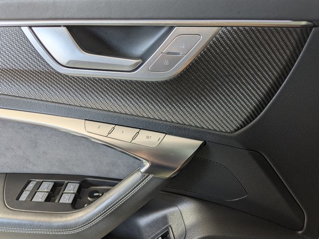 2025 Audi RS 6 Avant performance 4.0 TFSI quattro
