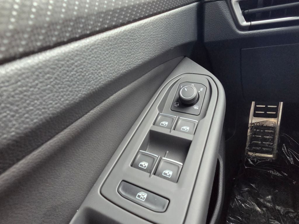 2024 Volkswagen Golf R 2.0T