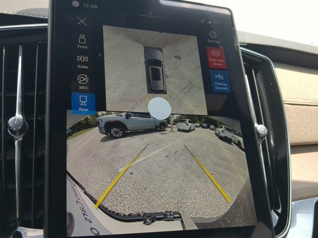 2026 Volvo XC90 Plus