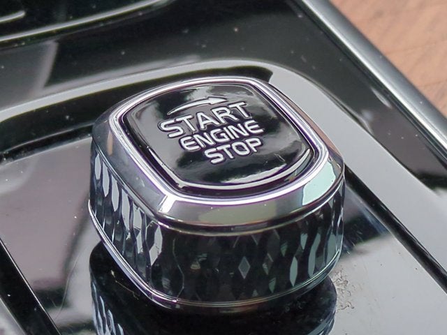 2023 Volvo XC90 Core