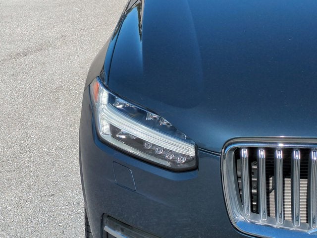 2023 Volvo XC90 Plus