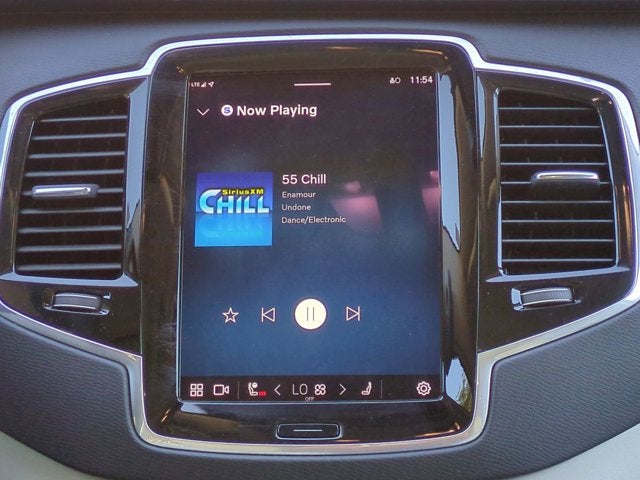 2023 Volvo XC90 Plus