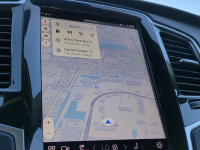 2023 Volvo XC90 Plus