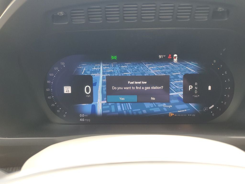 2023 Volvo XC90 B6 Plus 7-Seater