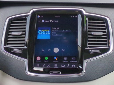 2023 Volvo XC90 Plus