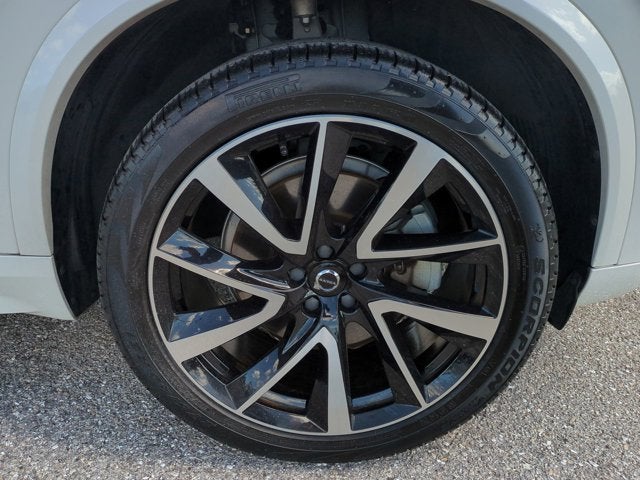 2023 Volvo XC90 Plus