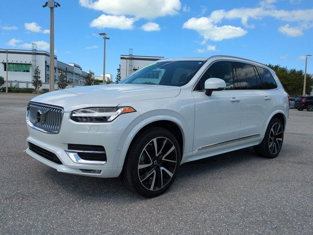 2023 Volvo XC90 Plus