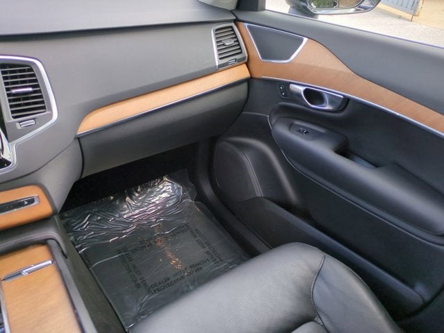 2023 Volvo XC90 Core