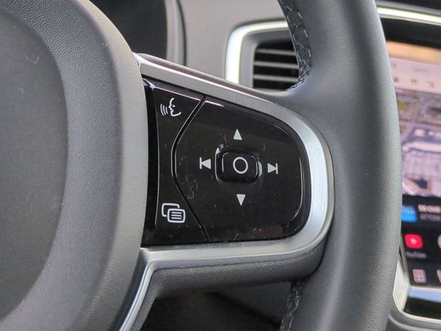 2023 Volvo XC90 Core