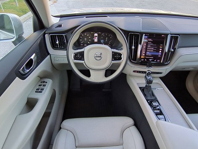2021 Volvo XC60 Inscription