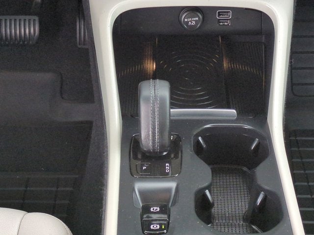 2019 Volvo XC40 Momentum