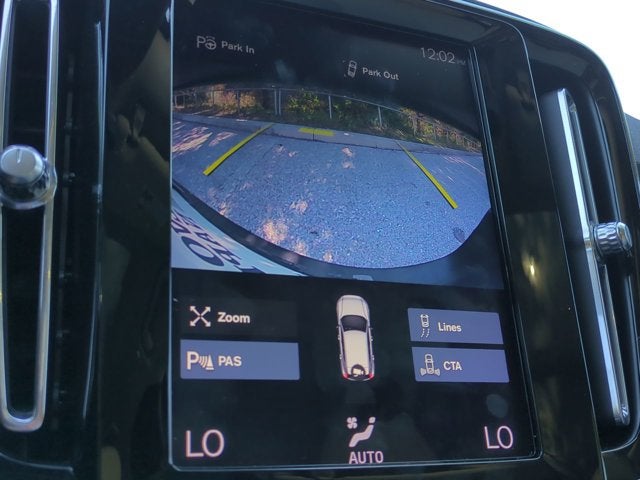 2019 Volvo XC40 Momentum