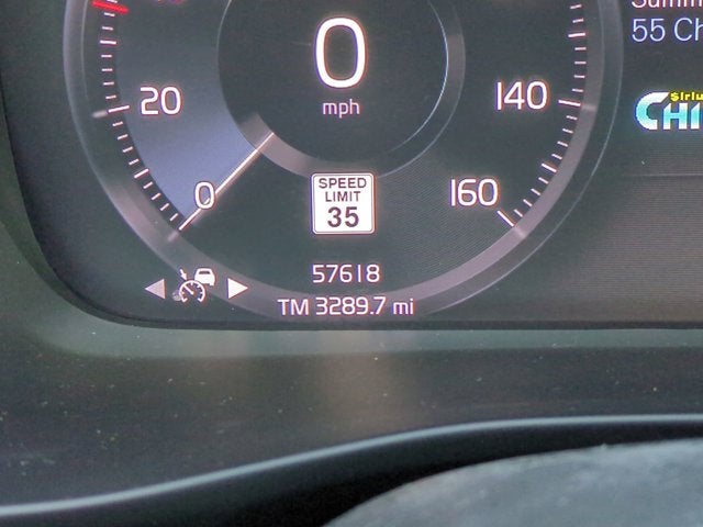 2019 Volvo XC40 Momentum