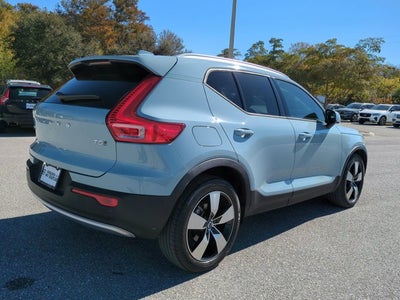 2019 Volvo XC40 Momentum