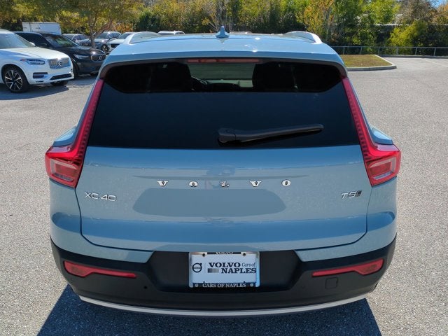 2019 Volvo XC40 Momentum